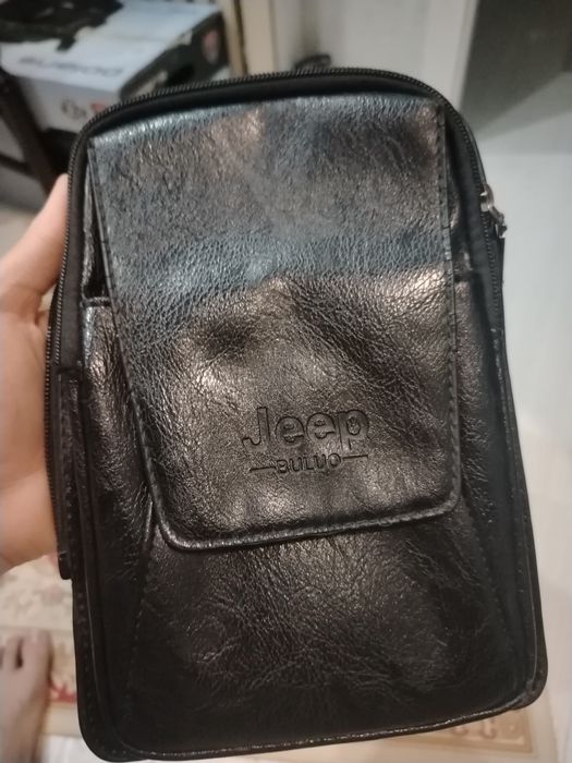 Продаётся оригинальная кожаная сумка