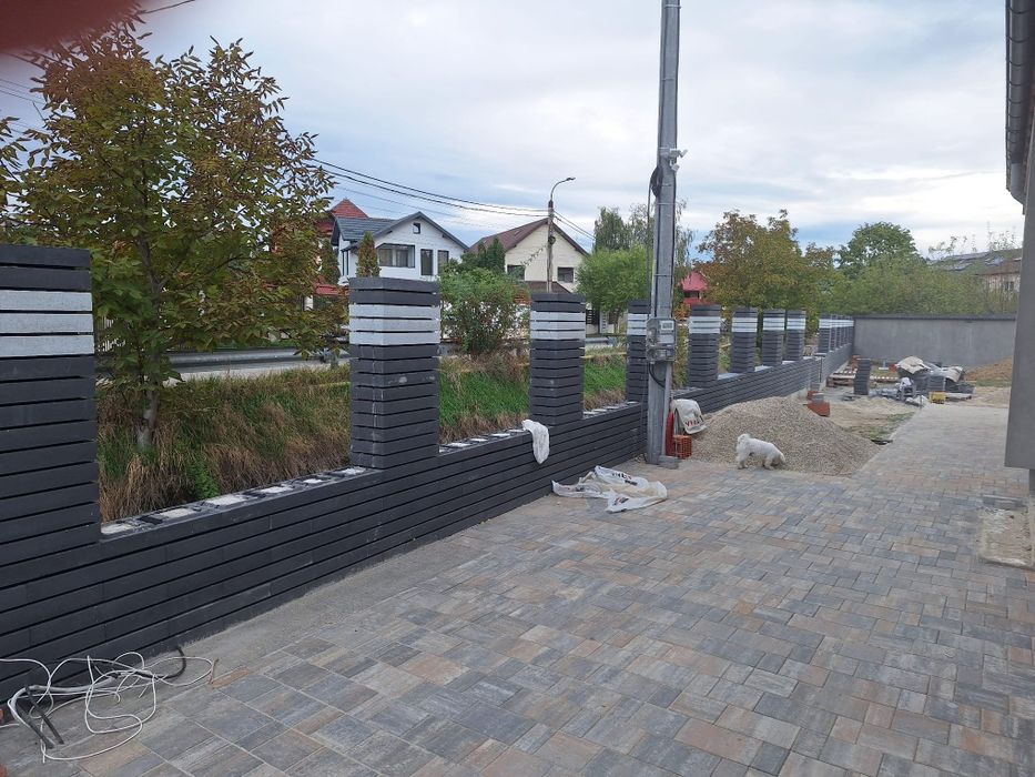 Garduri / Trotuare / Betonare / Case / Drenuri / Alei