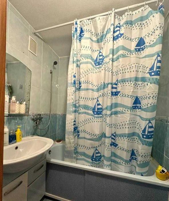 Продажа 2-комнатной квартиры, в районе маг. Аврора!