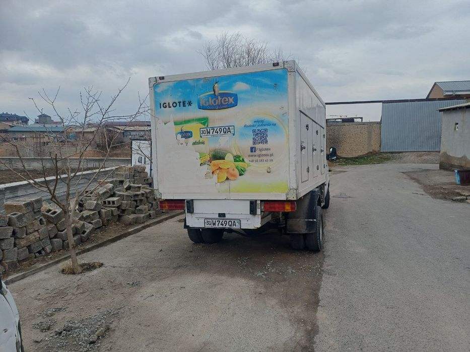 Mercedes Benz Sprinter