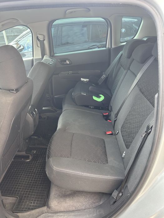 Peugeot 3008 automat 1.6 diesel 2016