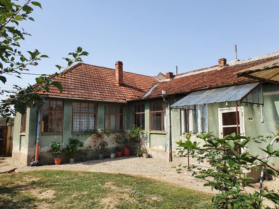 Proprietar vând casa în Lugoj