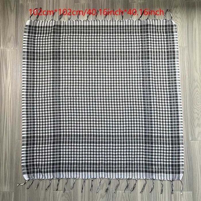 Pantaloni scurti camuflaj pentru plaja