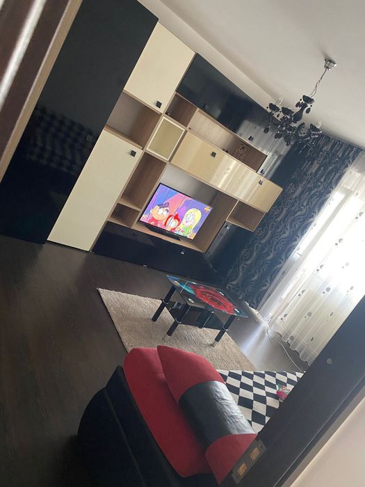 de inchiriat apartament cu 2 camere