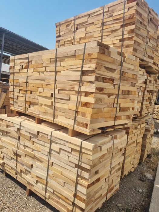 Oferta dulap 3300 lei 3 bucati Lemne foc fag dulap  sau plasa 750 lei