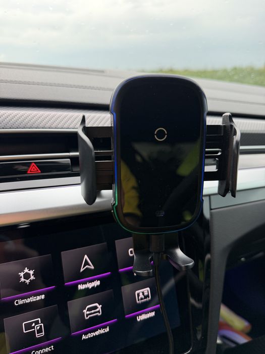 Suport Auto Baseus Incarcare Wireless