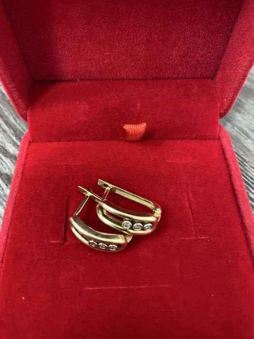 Продам серьги хорошем состоянии