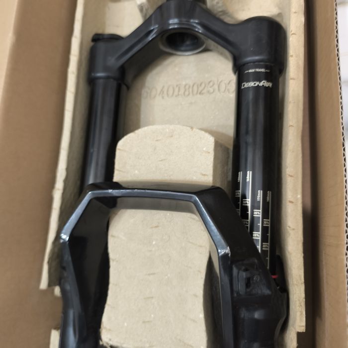 Rock shox Domain RC 29  вилка Ендуро/спускане