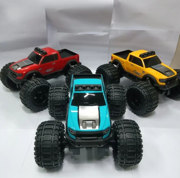 Джип амфибия на радиоуправлении, радиоуправляемая машина, внедорожник