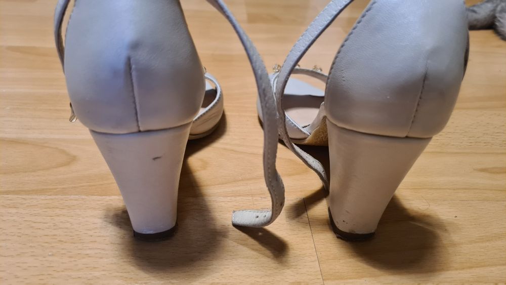 Pantofi cu toc - Ivory