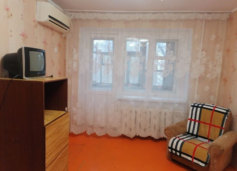 Сдам 2 комнатную квартиру