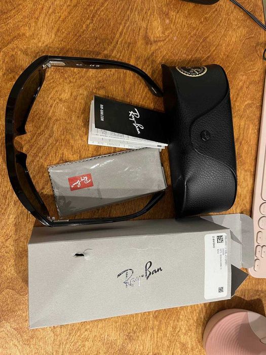 Солнцезащитные очки Ray-Ban MEGA BALORAMA