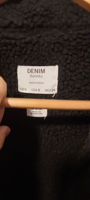 Geaca Bershka denim