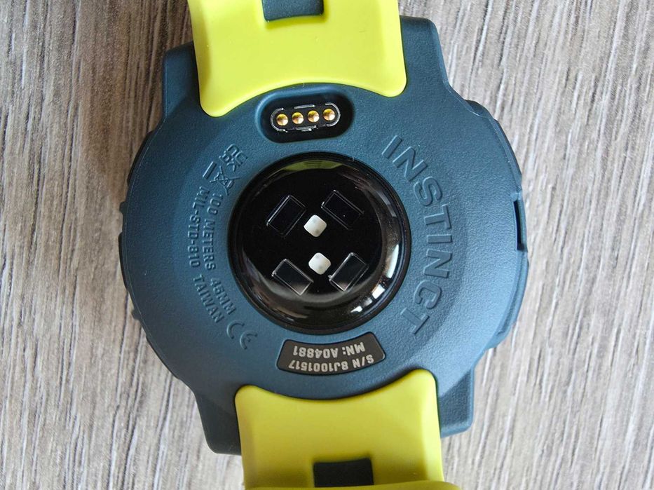 Продавам нов смарт часовник Garmin Instinct E (2025)
