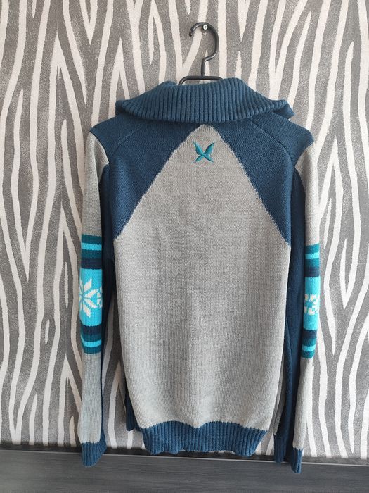 Пуловер KARI TRAA 50% вълна размер М
