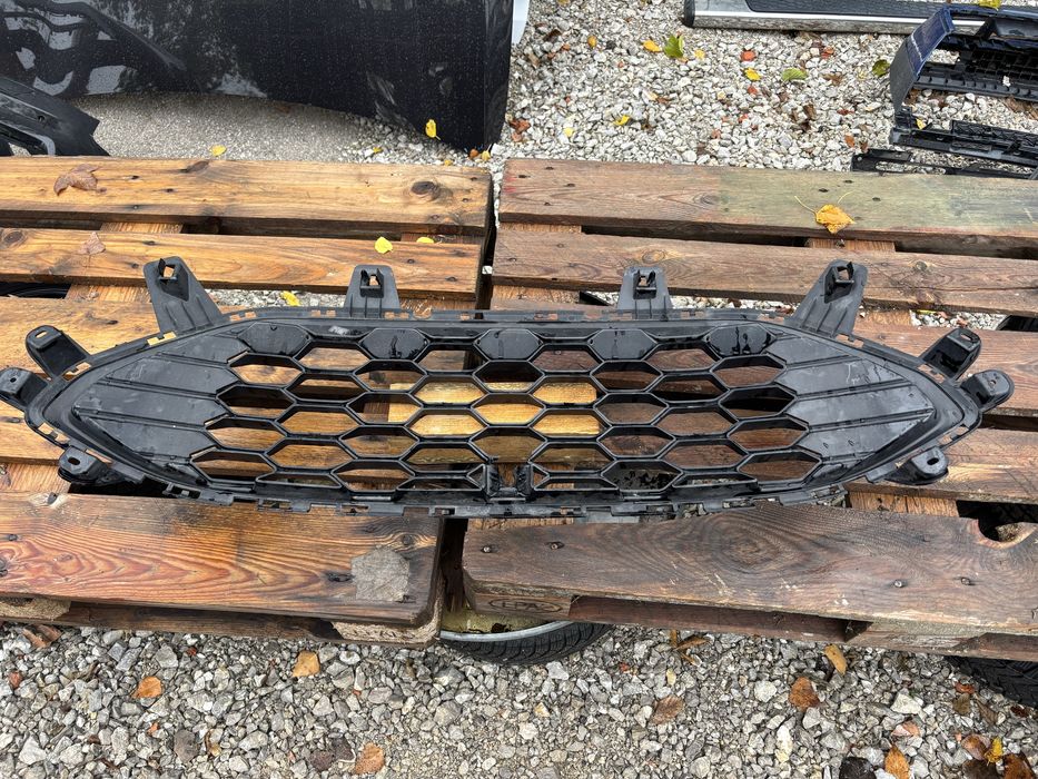 Решетка Ford Kuga