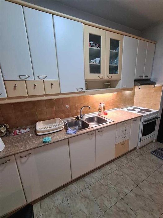 Дава се под наем Тристаен апартамент в Пловдив, Христо Смирненски - 70 кв.м за 249.9 € - Снимка #3