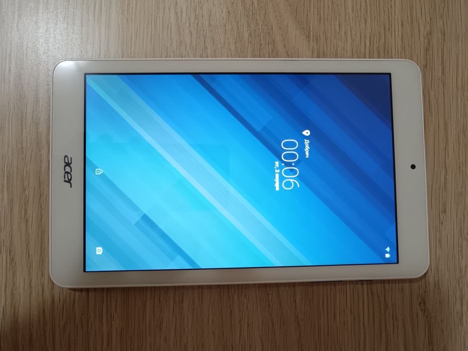 Продавам таблет ACER!