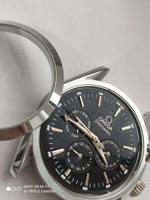 Часы omega чуть сломаны