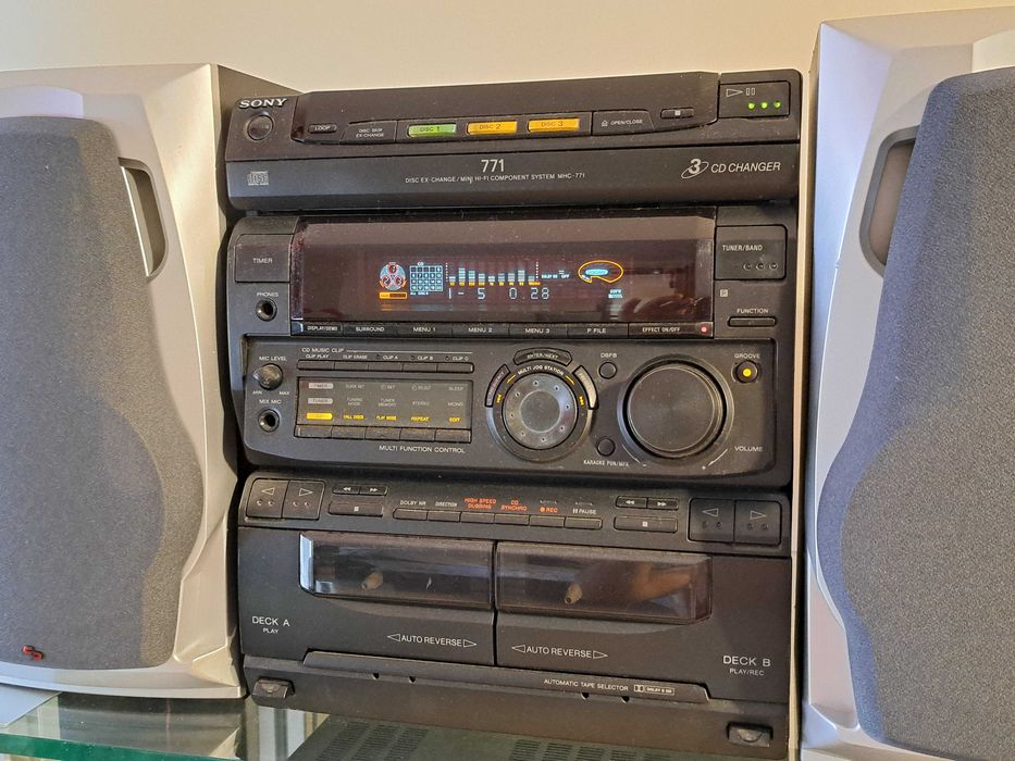 Sistem audio Sony MHC-771 + boxe Schneider