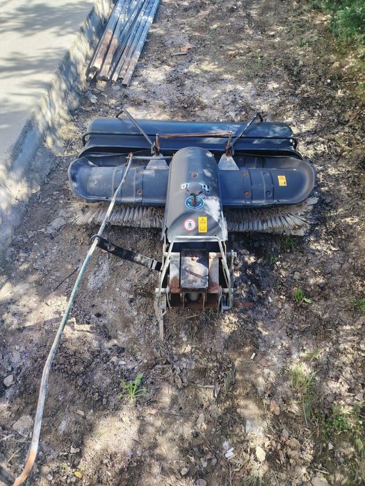 Perie TIELBURGER TK 520 pentru tractoras de tuns iarba.