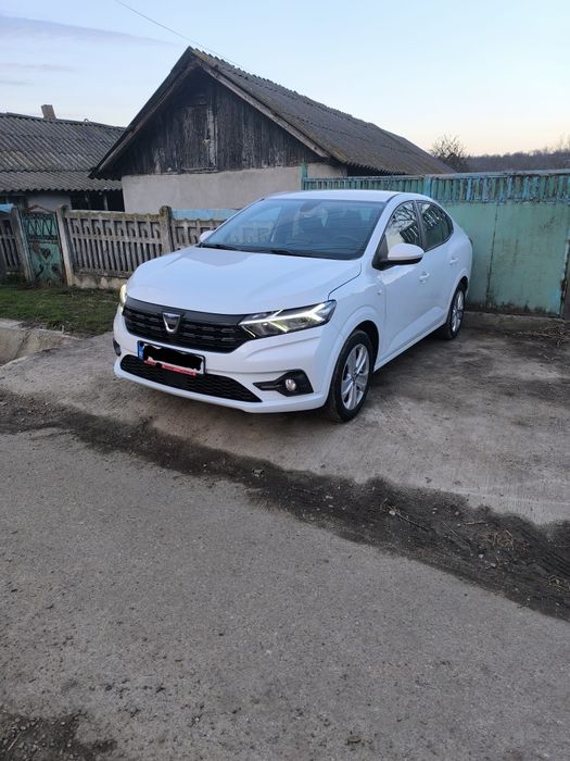 DACIA Logan III: mașina arată în stare perfectă. Mașină a rulat în principal pe autostradă.