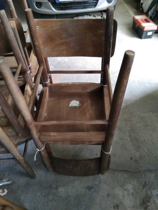 Трапезни стари столове