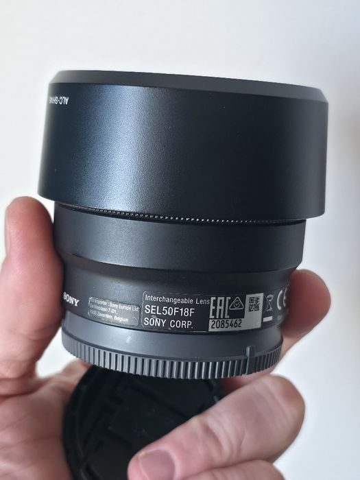 Vând obiectiv Sony 50mm F1.8 FE Mount , Negru