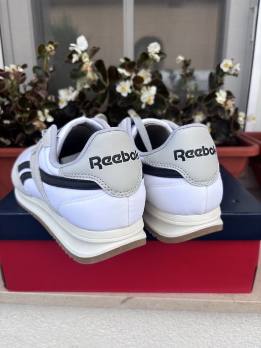 Adidasi Reebok Luma