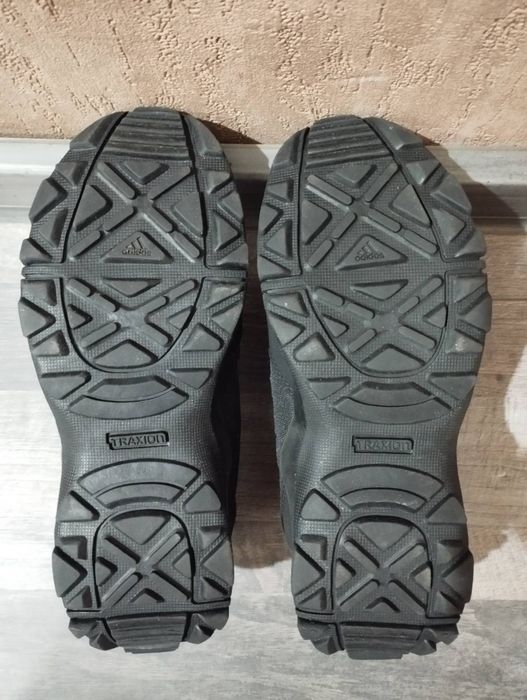 Маратонки , Adidas 32 номер