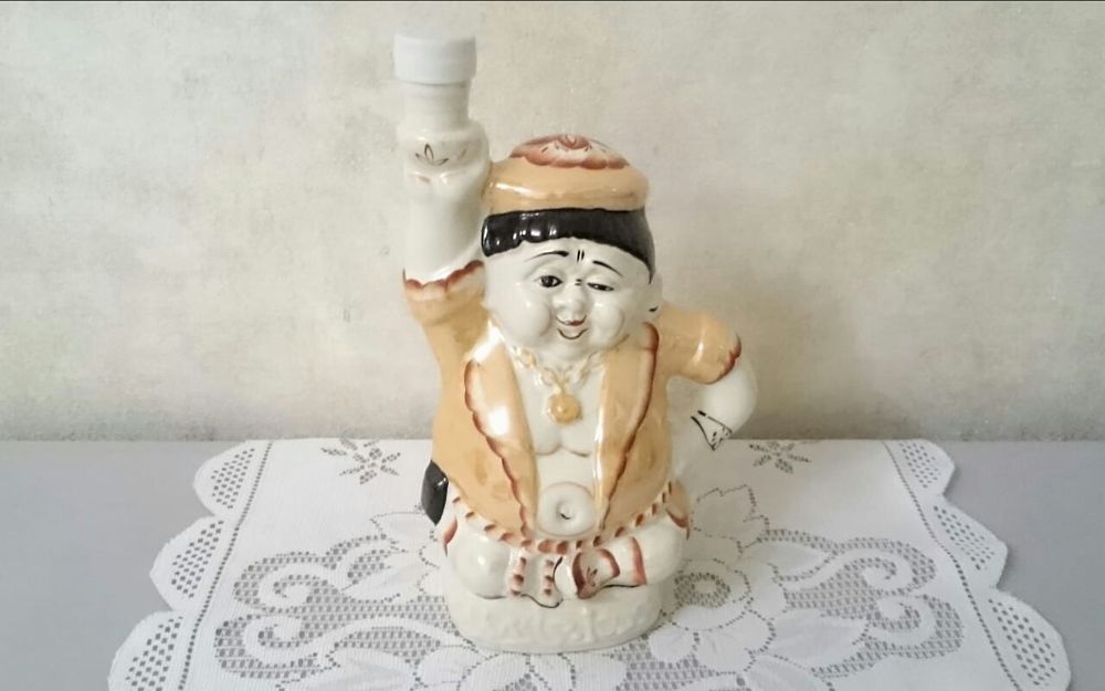 Графины Штофы Фарфор, стекло