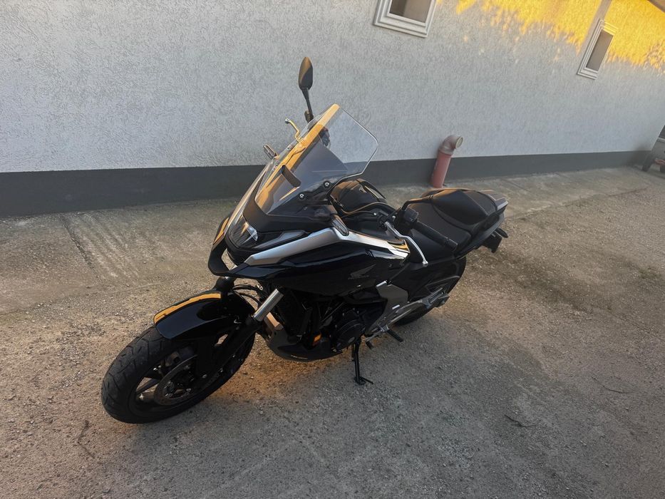 HONDA NC 750 XA 2026 /03 / înmatriculată km 1400