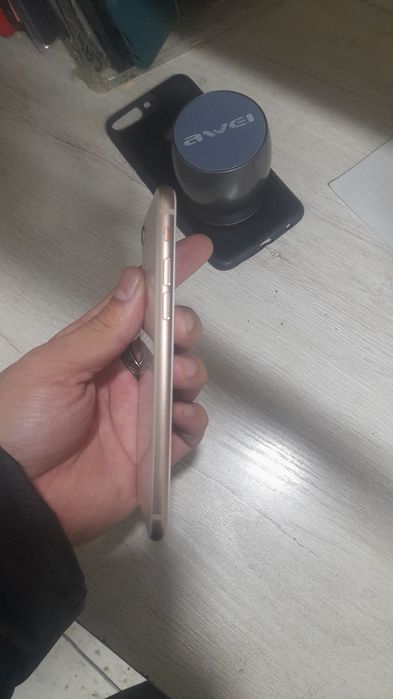 Iphone 8 sotiladi idiyal