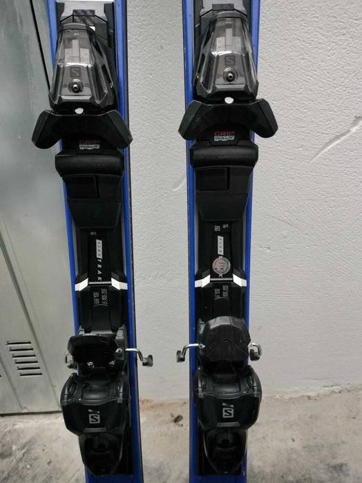Ski Salomon 160cm placa de Titanium