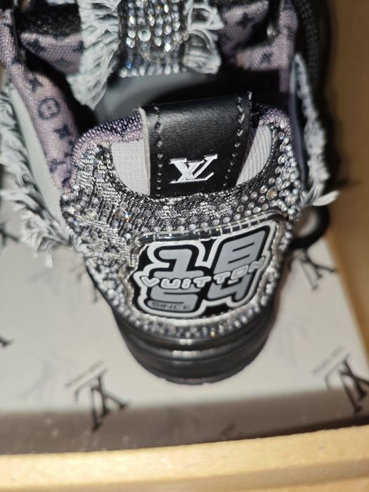 Louis Vuitton skate Swarovski