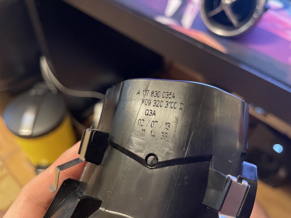 Въздуховоди Mercedes CLA