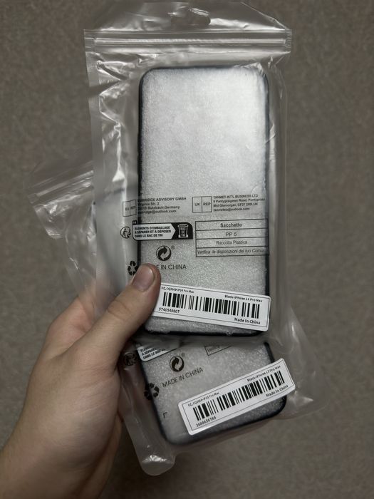 Продам чехлы на 13,14 про макс