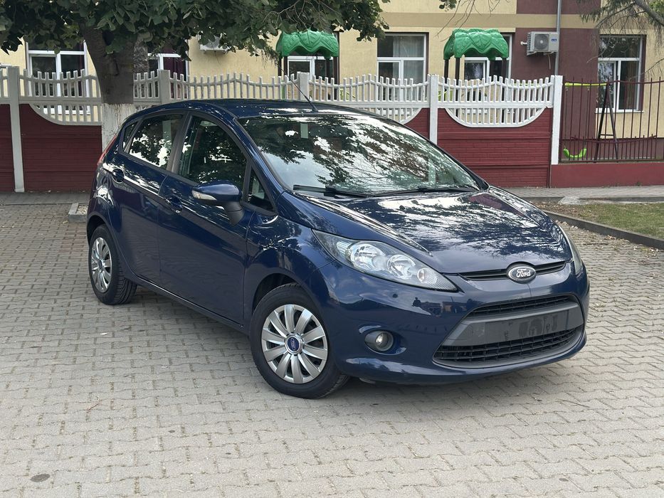 FORD Fiesta 2011 — imagine 2