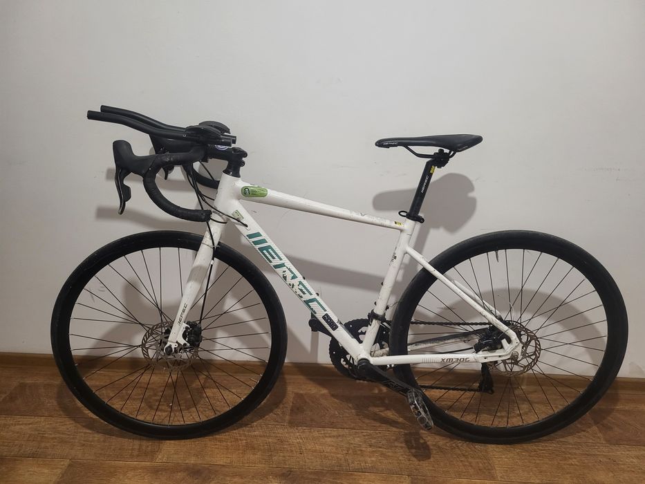 Шоссейный велосипед ІІEREC