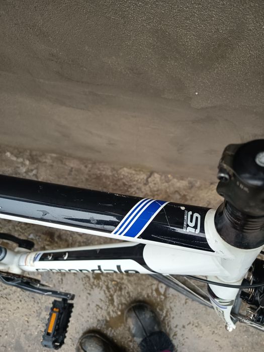 Bicicleta cursiera profesională mărime cadru 56cm