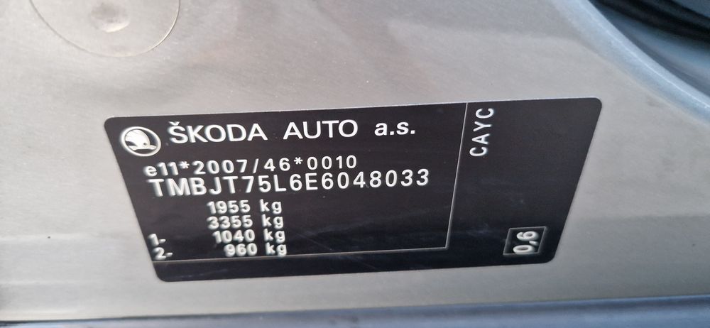 Vand Skoda Yeti 1.6 TDI 2014 Facelift RAR  EFECTUAT Model Style  RATE