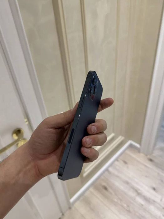 Iphone 12 pro max srochno sotiladi kelishamiz