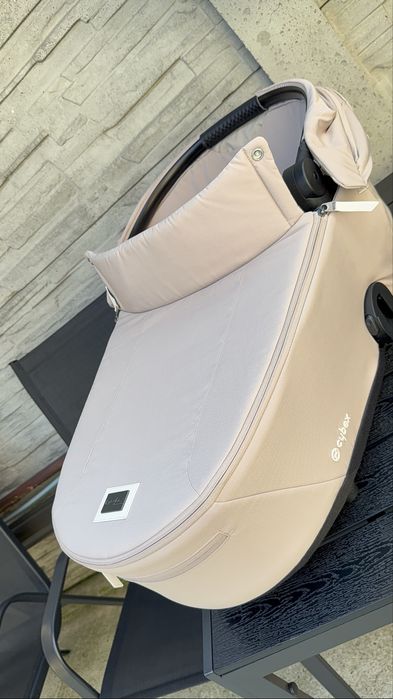 Vând landou CYBEX Mios 3 Lux - Cozy Beige