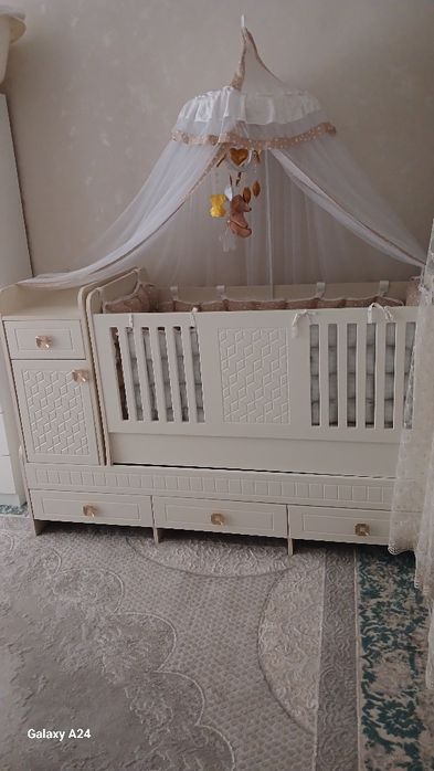 Bolalar kravati umuman ishlatilmagan holati yaxshi