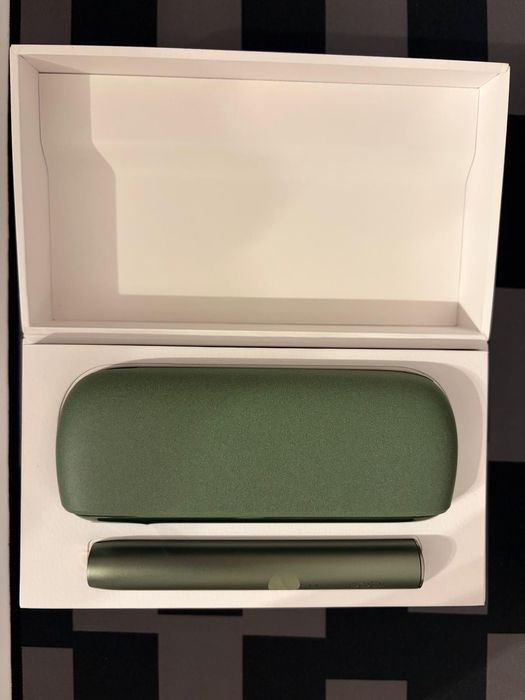 Dispozitiv Iqos Iluma nou