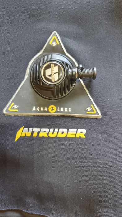 Aqualung intruder costum scafandru, scuba diving