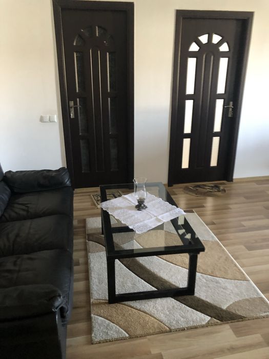 Inchiriez ap 2 camere