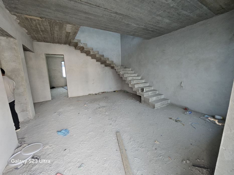 2 kavatlik  xovli uy sotilado savxoz vaingarden fa