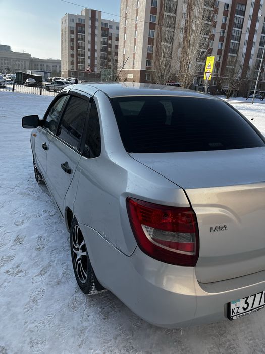 Lada granta лада гранда продам автомат
