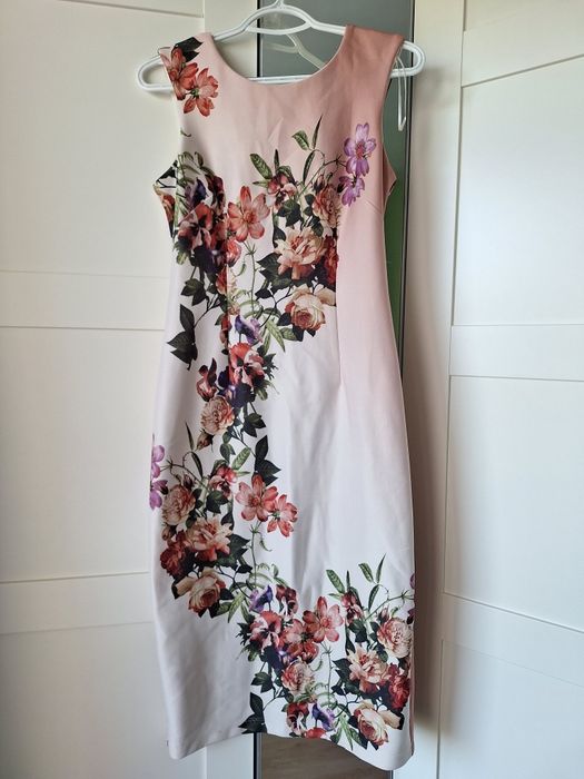 Рокля носена веднъж